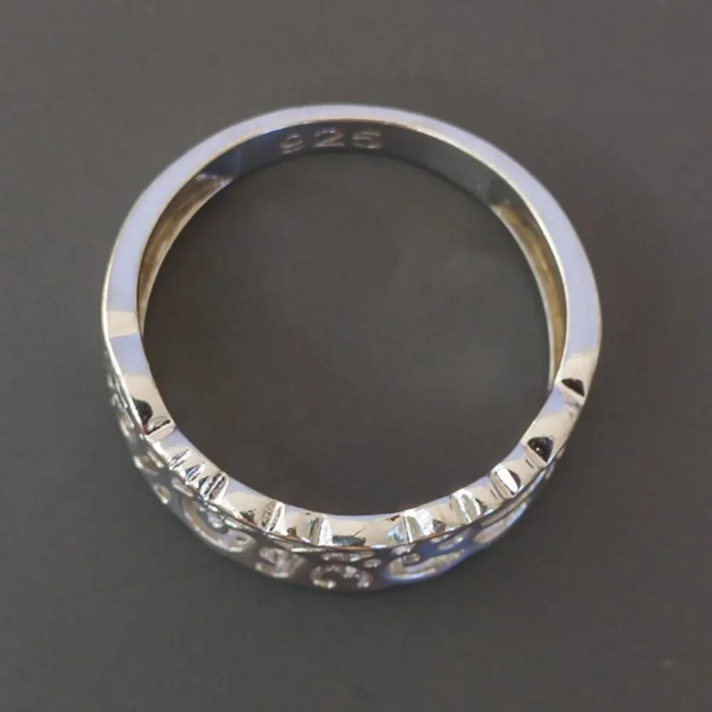 Sterling Openwork Scroll Band — Size 8